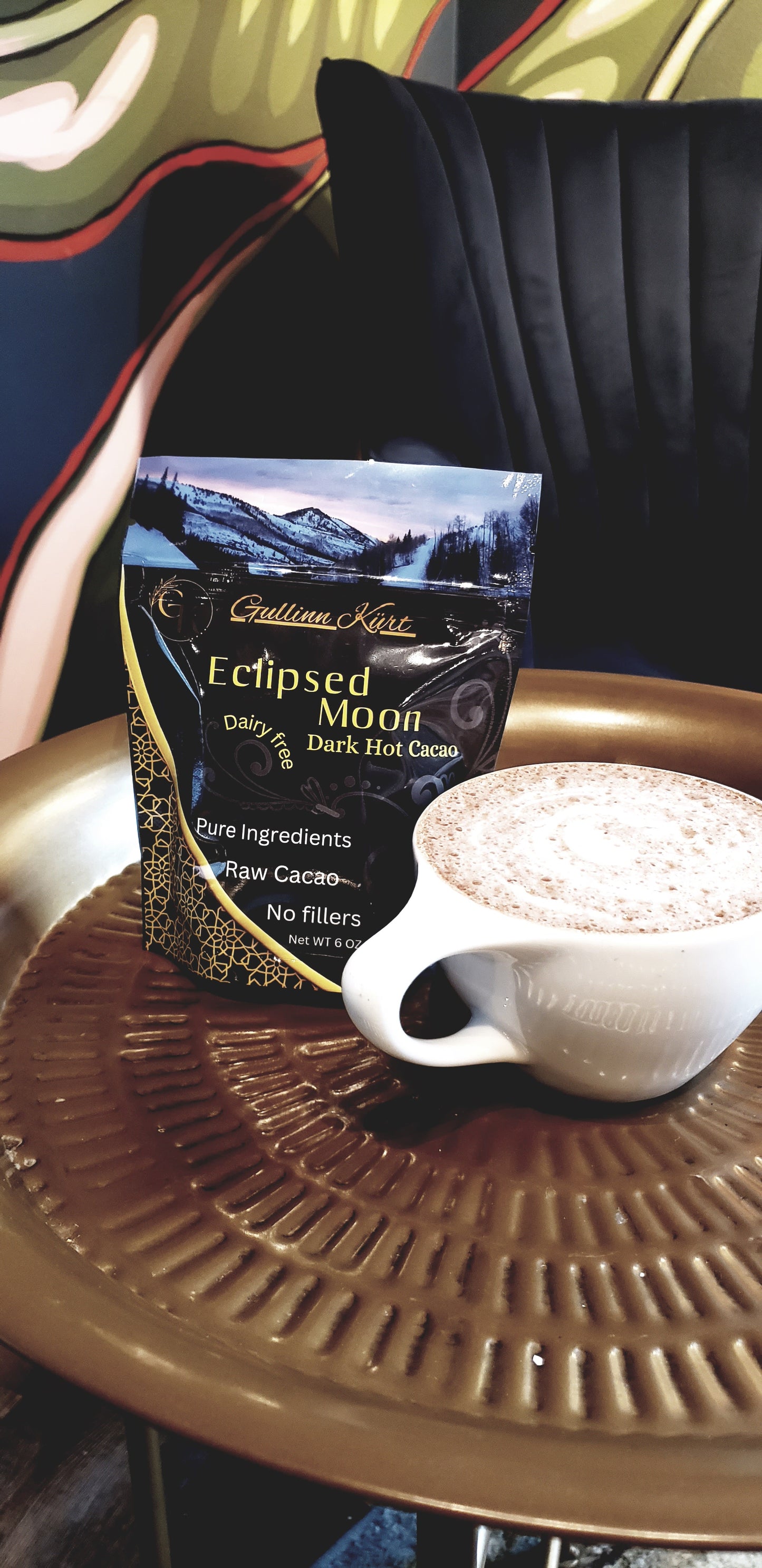 Gullinn Kurt Organic raw cacao hot chocolate with coconut milk and cashew milk